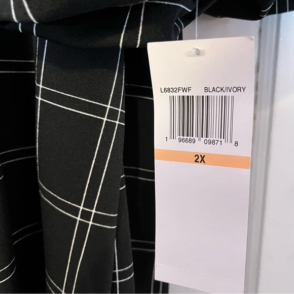 NWT Nina Leonard Black and White Dress - Picture 4 of 5